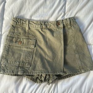 Green Zara Short Skirt, Size Xs